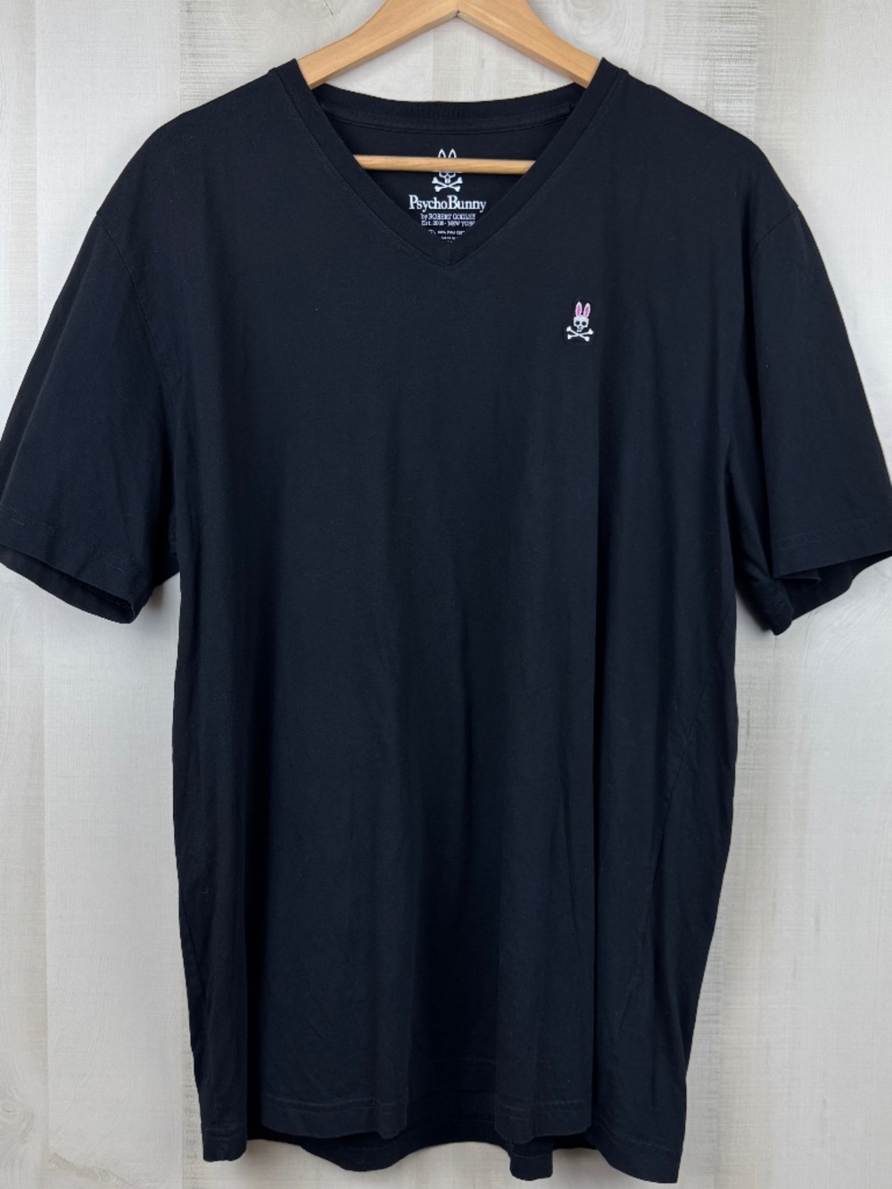 Psycho Bunny Classic V-Neck Short Sleeve T-Shirt Embroidered Logo Sz 8 (2XL)